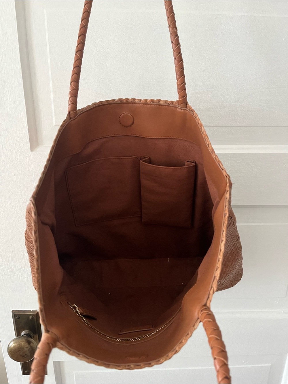 QUINCE Italian leather woven tote - Picture 4 of 5